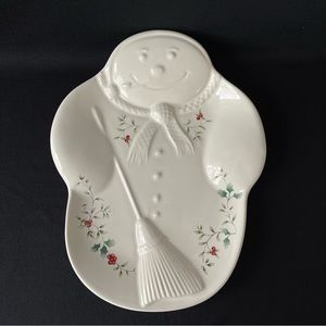 Pfaltzgraff - Winterberry - Snowman Serving Plate